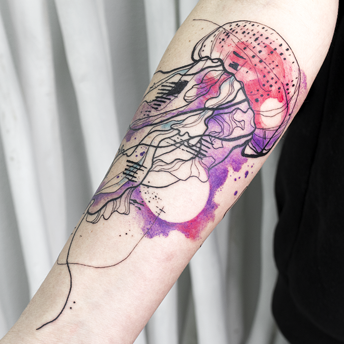 Tattoo medusa color acuarela